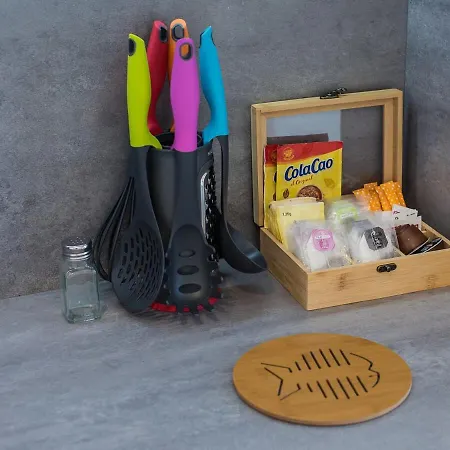 De Manuel Apartman *